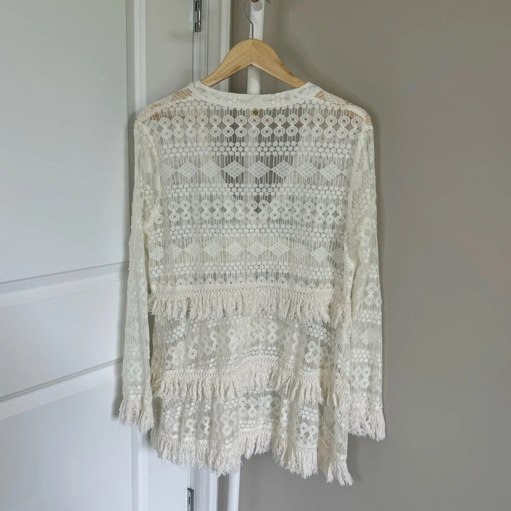 Amiana White Lace Tunic - Picture 4 of 7